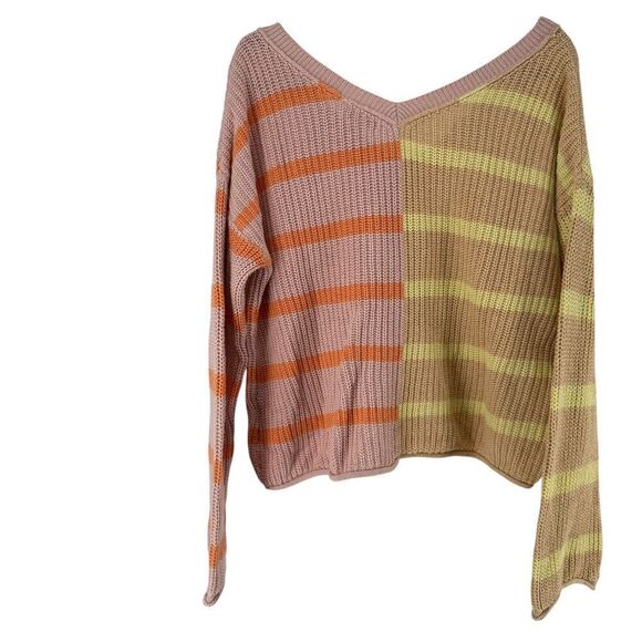 American Eagle Oversized Sweater V Neck Size M Colorful Striped 100% Cotton Fun - Picture 7 of 7